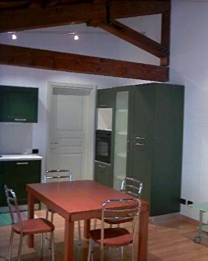 Appartamento trilocale in affitto in Cittadella Porta Nuova, Verona