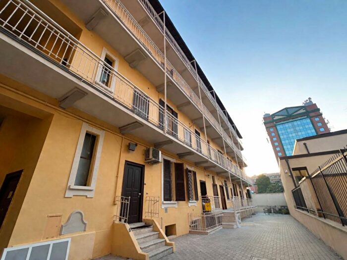 Appartamento monolocale in affitto in Via Giuseppe Guerzoni, Dergano, Milano