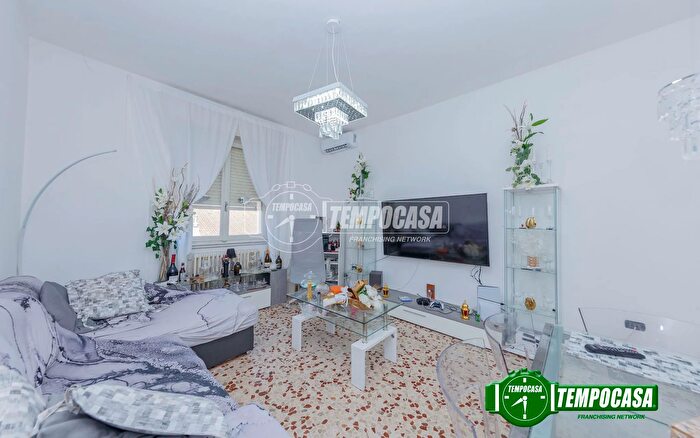 Appartamento bilocale in vendita in Via Fratelli Rosselli, Lacchiarella