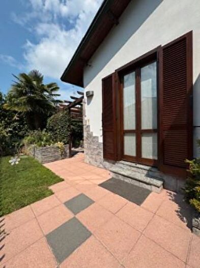 Casa trilocale in vendita in Via Cimitero, Covo