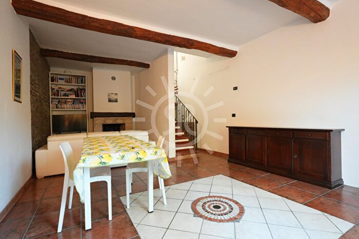 Casa con 5 locali in vendita in Medicina