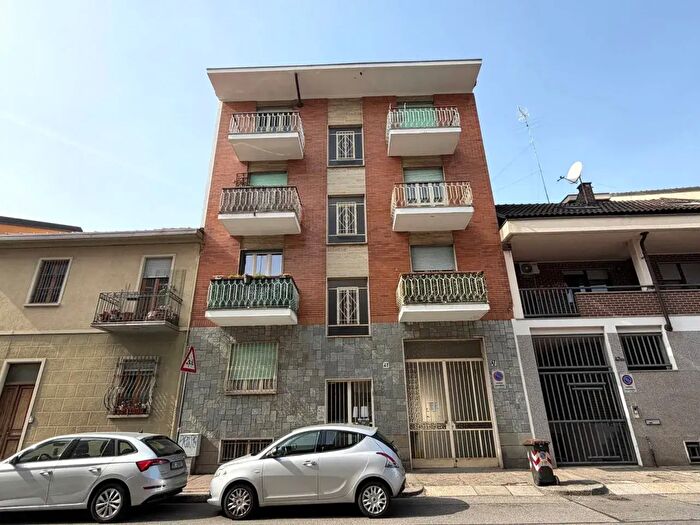 Appartamento bilocale in vendita in Via Sostegno, Torino