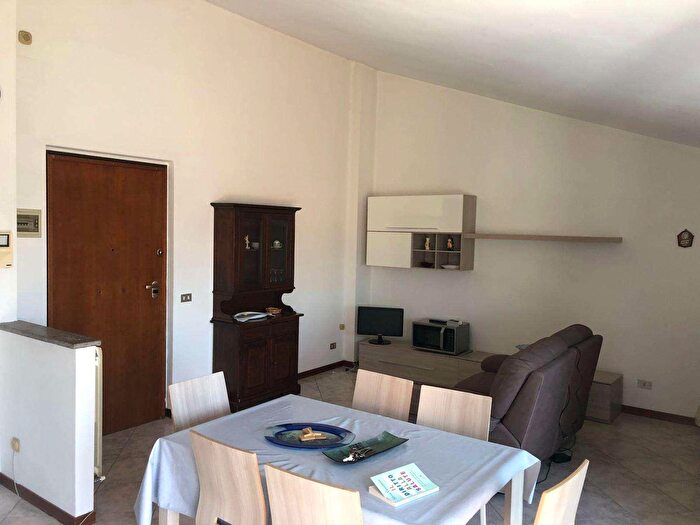 Appartamento bilocale in vendita in Via del Broglino C, Todi