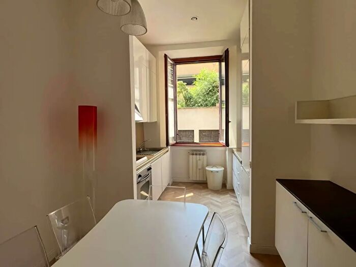 Appartamento monolocale in affitto in Via Costanza, Milano