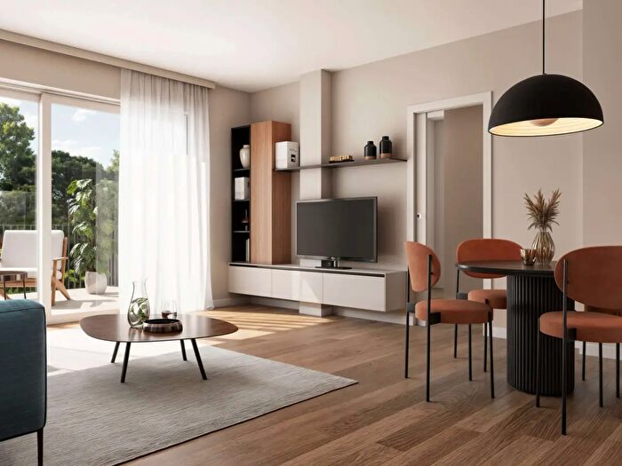 Appartamento quadrilocale in vendita in Via Pacinotti, Lissone