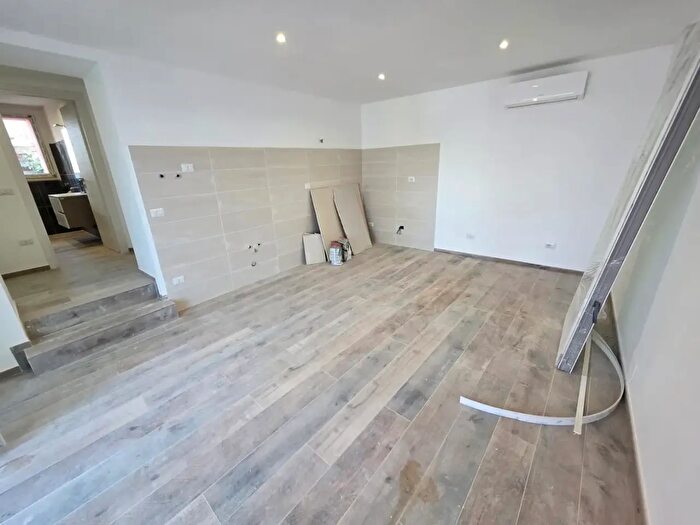 Appartamento trilocale in vendita in Via Andrea Costa, Bastia Umbra