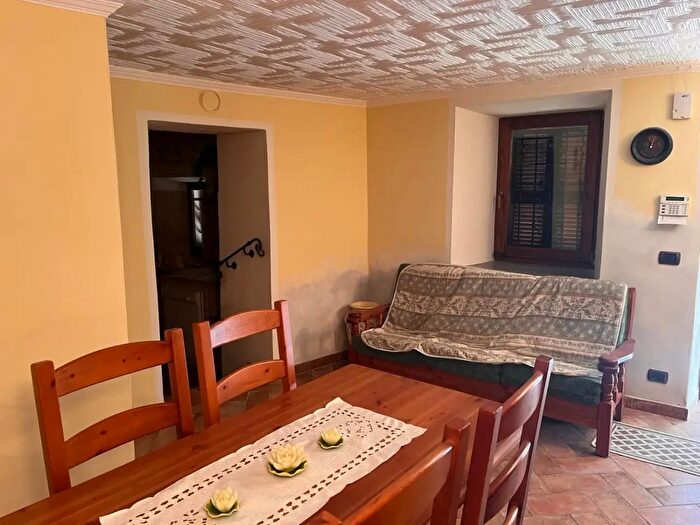 Casa trilocale in vendita in Str Corano, Borgonovo Val Tidone