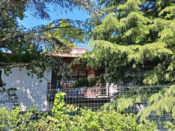 Casa con 8 locali in vendita in Pecetto Torinese