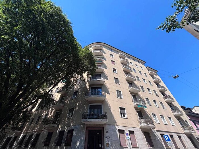 Appartamento monolocale in affitto in Via Francesco dallOngaro, Plebisciti Susa, Milano