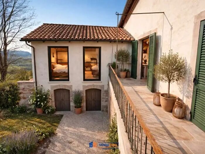 Casa con 6 locali in vendita in Via Artuffo, Castagnole Delle Lanze