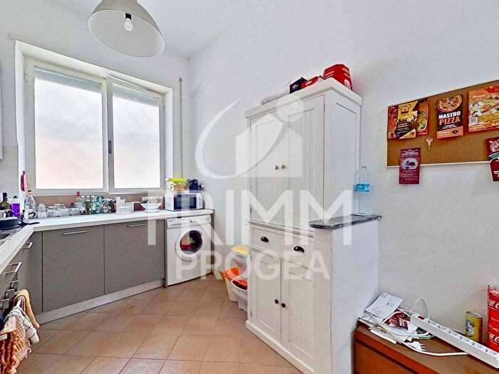 Appartamento quadrilocale in vendita in Via Rionero, Città Giardino, Roma