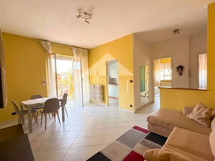Appartamento bilocale in vendita in Via Catalani, Asti