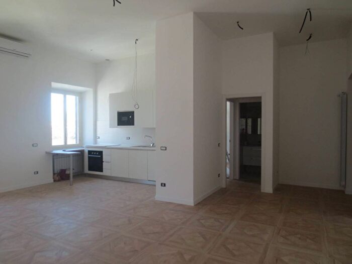 Appartamento trilocale in affitto in Piazza Giuseppe Verdi, Pinciano Villa Ada, Roma