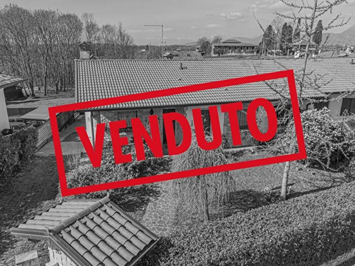 Casa trilocale in vendita in Via Tricesimo, Tarcento