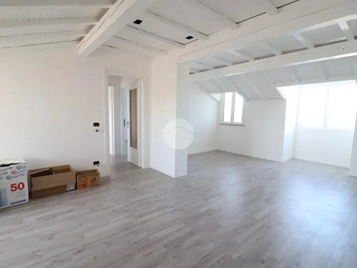 Appartamento quadrilocale in vendita in Via Gazzani, Castelbelforte