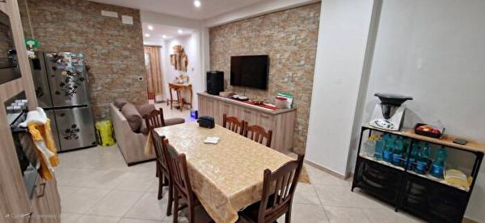 Appartamento trilocale in vendita in Via Andria, Trani