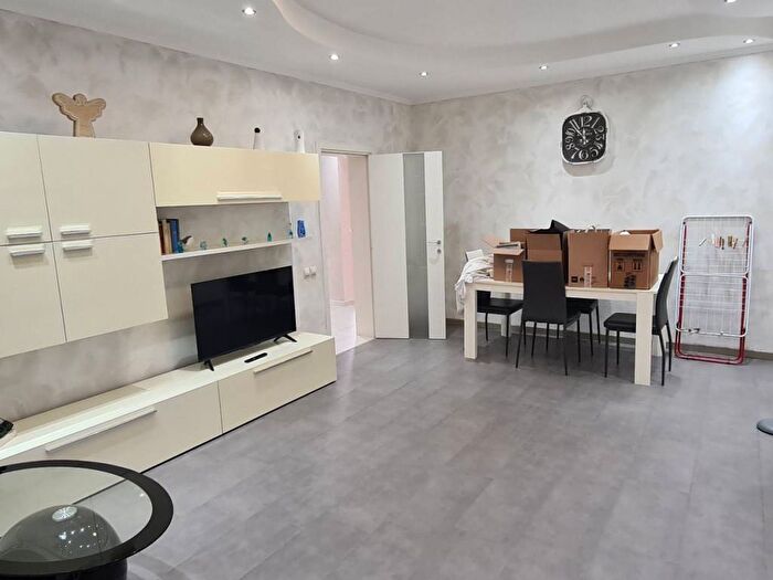 Appartamento con 5 locali in affitto in Via Enrico Chiaradia, San Bellino San Filippo Neri, Padova