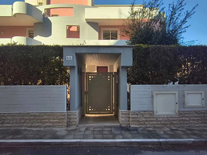 Casa con 6 locali in vendita in Via Concilio Vaticano a, Monopoli