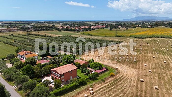 Casa con 6 locali in vendita in Carige Alta, Capalbio