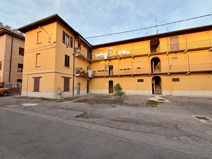 Appartamento trilocale in affitto in Vicolo Fiume, Centro, Lentate sul Seveso
