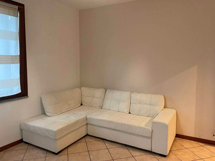 Appartamento quadrilocale in affitto in Via Mantova, San Lazzaro, Parma