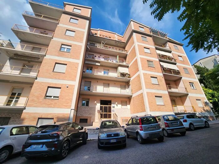 Appartamento con 5 locali in vendita in Monsignor Secondo Bologna, Campobasso