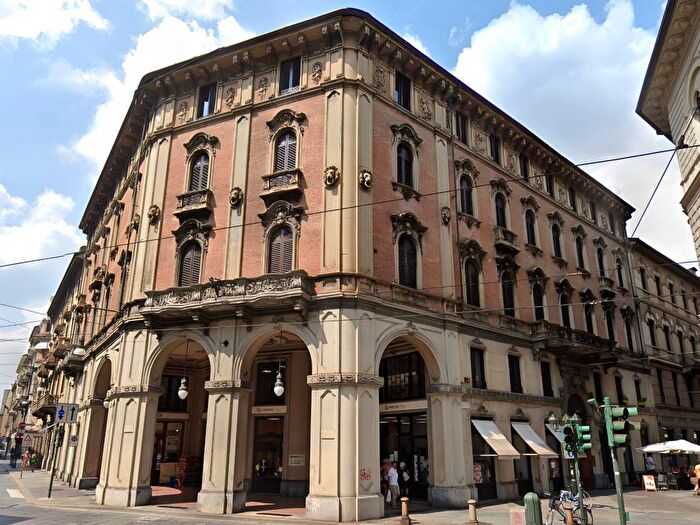 Appartamento bilocale in affitto in Via Mercanti, Quadrilatero Romano, Torino