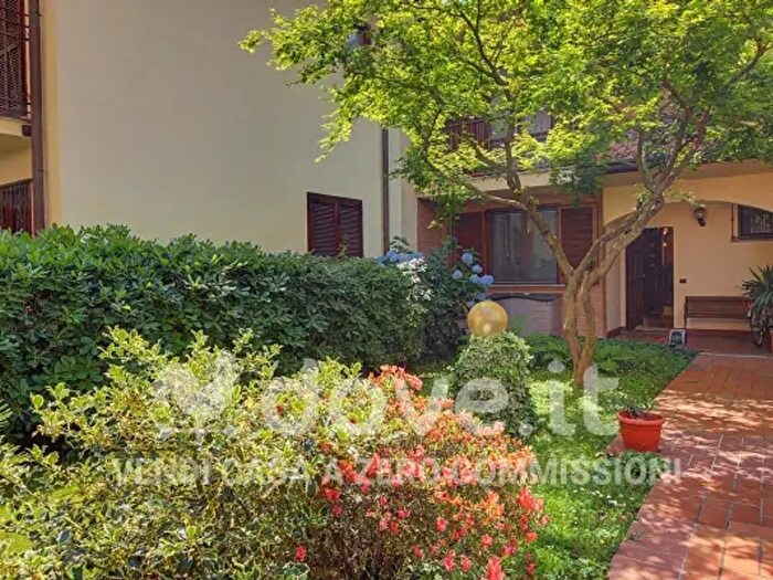 Casa quadrilocale in vendita in Via Valentino Colombo, Cinisello Balsamo