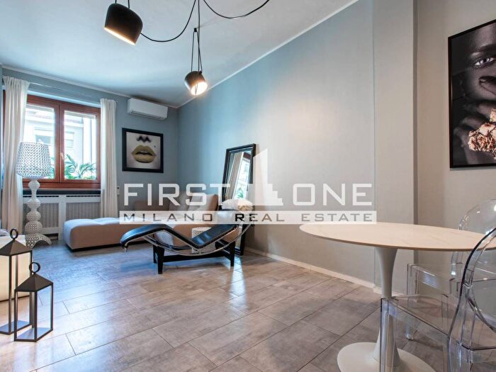 Appartamento bilocale in affitto in Piazza Cinque Giornate, Montenero, Milano