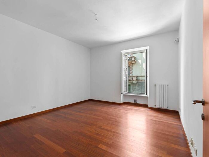 Appartamento bilocale in affitto in Corso di Porta Romana, Quadronno Crocetta, Milano