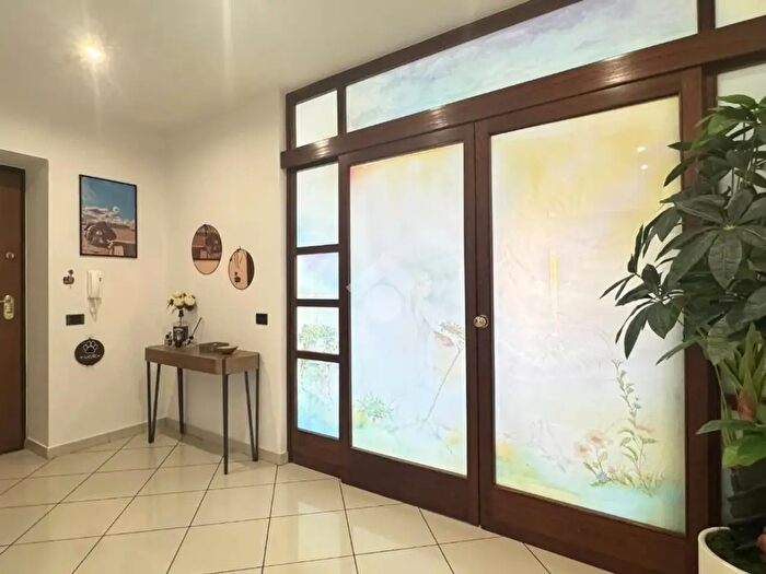 Appartamento quadrilocale in vendita in Via Roma, CoriglianoRossano