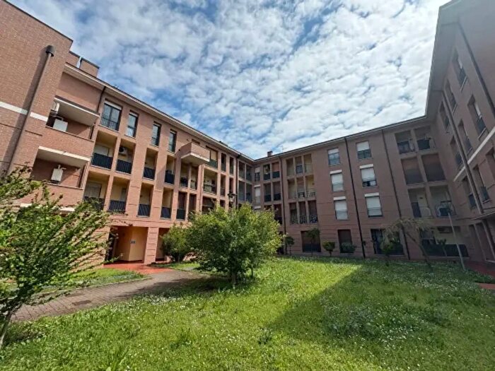 Appartamento trilocale in vendita in Piazza Don Giuseppe Andreoli, San Possidonio