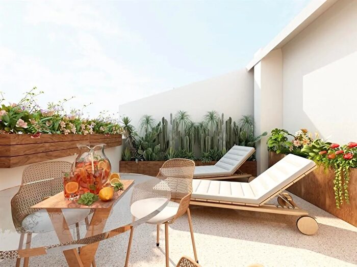 Appartamento trilocale in vendita in Via Gondar, Monza