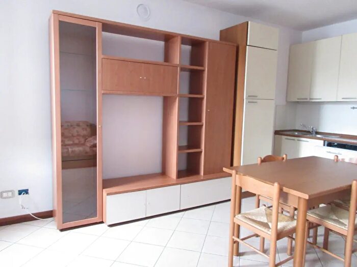 Appartamento trilocale in vendita in Via Roma, Orgiano