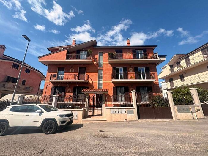 Appartamento bilocale in affitto in Via Gioacchino Gesmundo, Villanova, Guidonia Montecelio