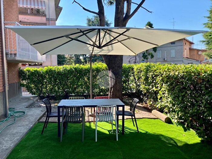 Appartamento quadrilocale in affitto in Via Domenico Muzzi, San Leonardo, Parma