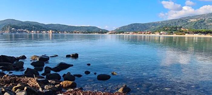 Appartamento quadrilocale in vendita in Campo NellElba