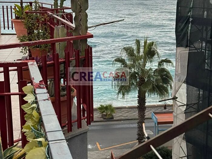 Appartamento bilocale in vendita in Via Lungomare, SantAlessio Siculo