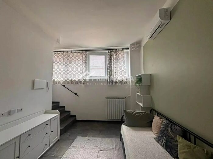 Appartamento monolocale in affitto in Via Gressoney, Milano