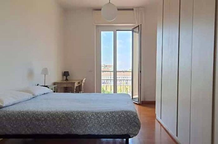 Appartamento bilocale in affitto in Via Carlo Torre, Navigli Darsena, Milano