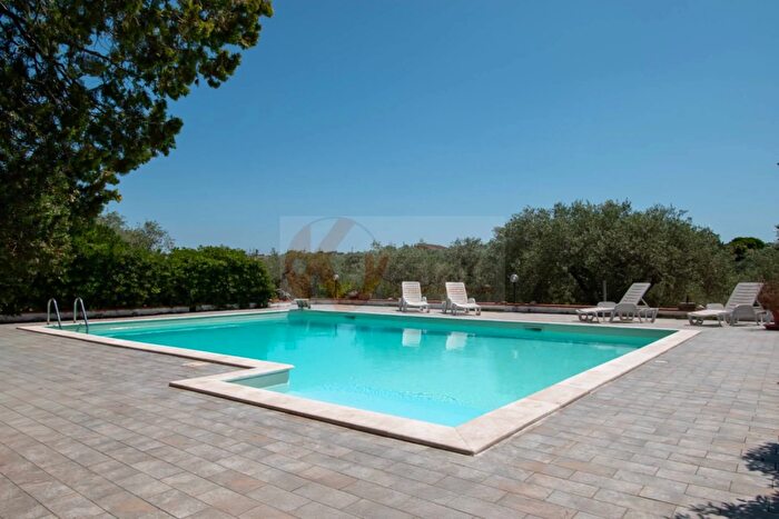 Casa con 7 locali in vendita in Zinziodda LI Buttangari, Sassari