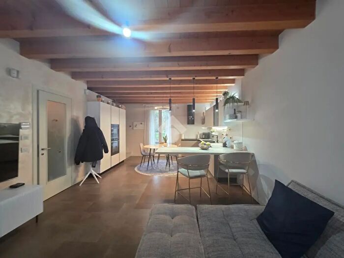 Casa trilocale in vendita in Via Bollane, Campodarsego