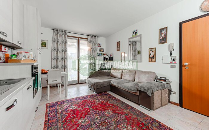 Appartamento bilocale in vendita in Via Rizzo, Stezzano