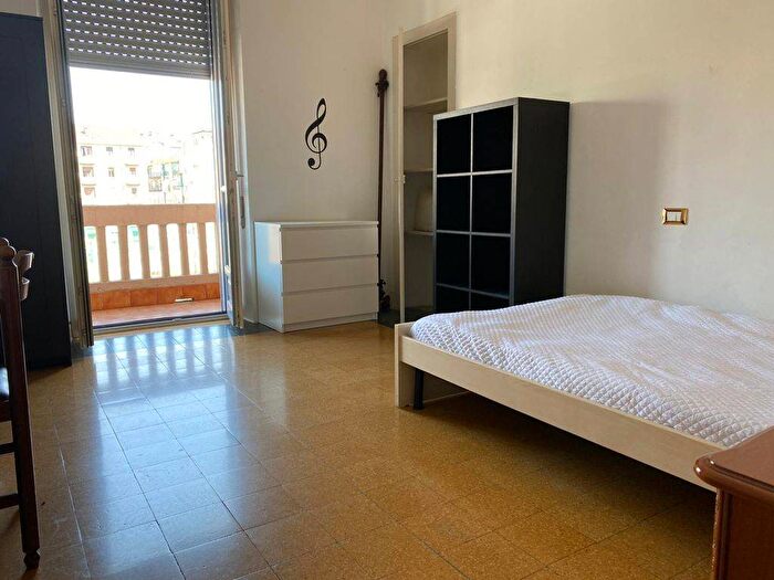 Appartamento trilocale in affitto in Via Vinadio, Cenisia, Torino