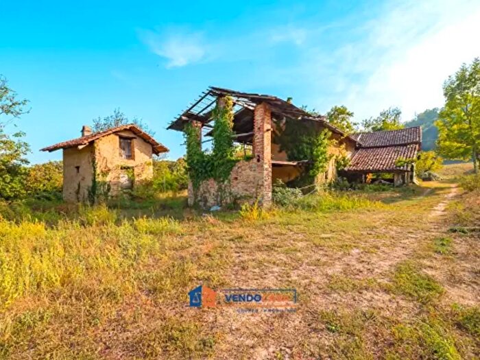 Casa quadrilocale in vendita in Via Eremo di Busca, Busca