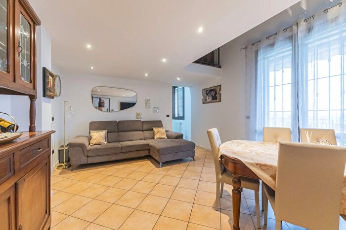 Appartamento con 5 locali in vendita in Via Chiesa, San Giorgio Di Piano