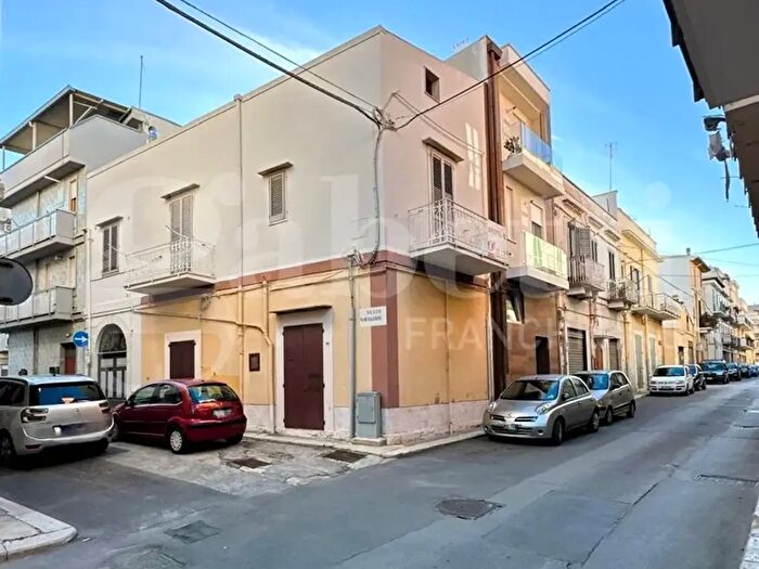 Appartamento in affitto in Zona Via Sant'Elia, Corato