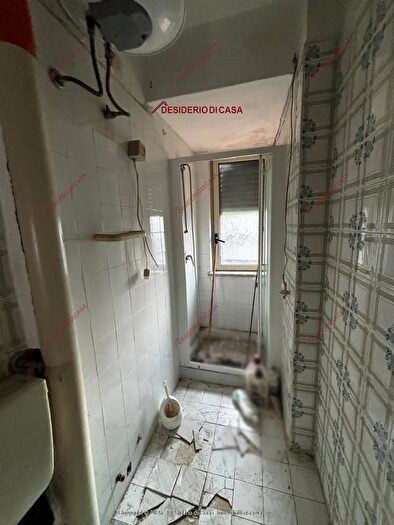 Appartamento trilocale in vendita in Via Nazionale Carini Pa Italia, Carini