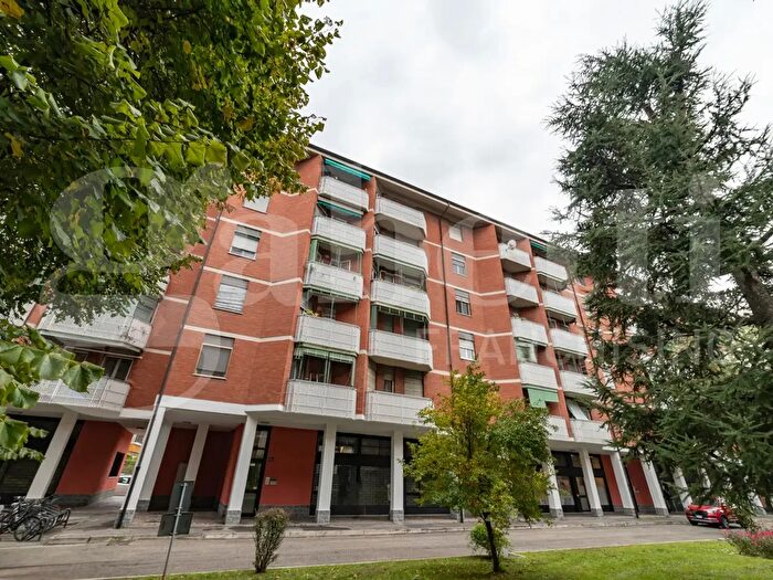 Appartamento trilocale in vendita in Via Santa Teresa, Milano