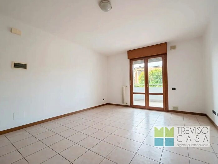 Appartamento trilocale in vendita in Via Ciro Menotti, Mogliano Veneto
